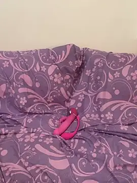 Snapshot of Layla-daloua chatting on 03-27-26, 05:12 Layla-daloua online show from 03-27-26, 05:12