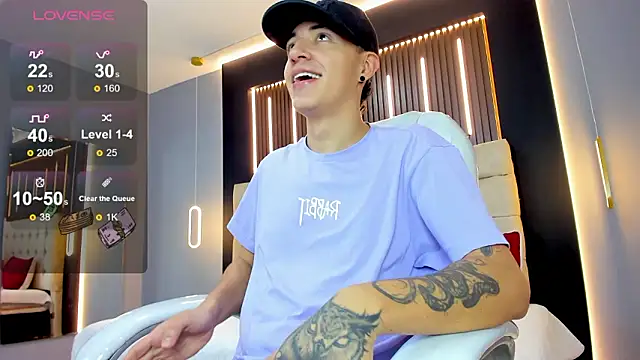 Lobo 17  online show from 02-14-26, 03:47