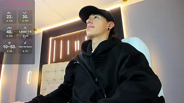 Lobo 17  online show from 04-09-26, 07:14