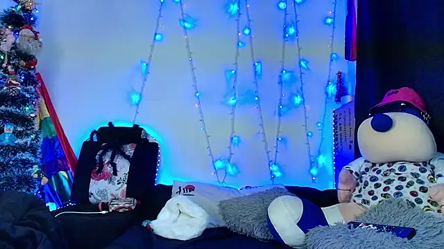 Snapshot of twink_sebas_ chatting on 12-24-24, 08:49 twink sebas online show from 12-24-24, 08:49