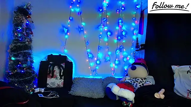 Snapshot of twink_sebas_ chatting on 12-27-24, 12:29 twink sebas online show from 12-27-24, 12:29