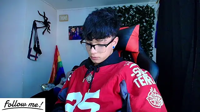 Snapshot of twink_sebas_ chatting on 01-19-25, 07:15 twink sebas online show from 01-19-25, 07:15