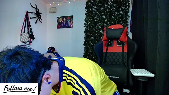 Snapshot of twink_sebas_ chatting on 01-22-25, 06:41 twink sebas online show from 01-22-25, 06:41