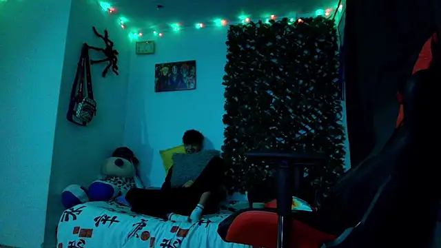 Snapshot of twink_sebas_ chatting on 01-25-25, 08:53 twink sebas online show from 01-25-25, 08:53