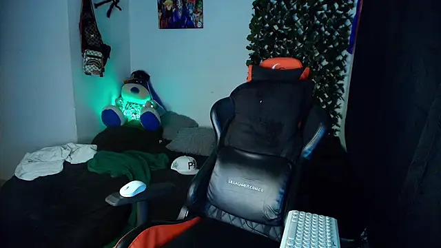 Snapshot of twink_sebas_ chatting on 02-09-25, 06:33 twink sebas online show from 02-09-25, 06:33