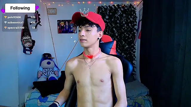 Snapshot of twink_sebas_ chatting on 02-15-25, 07:06 twink sebas online show from 02-15-25, 07:06
