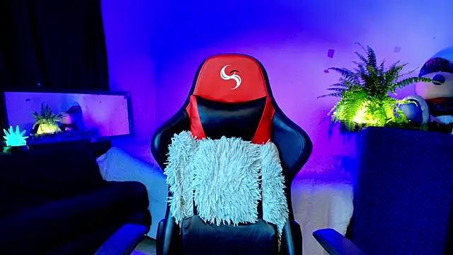 Snapshot of twink_sebas_ chatting on 10-10-25, 12:53 twink sebas online show from 10-10-25, 12:53