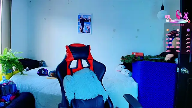 Snapshot of twink_sebas_ chatting on 11-15-25, 02:35 twink sebas online show from 11-15-25, 02:35