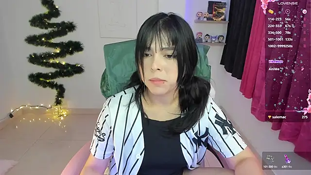 Snapshot of misshoneyxxx chatting on 01-08-25, 05:48 misshoneyxxx online show from 01-08-25, 05:48