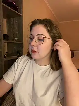 cinnabon  online show from 01-23-25, 08:24