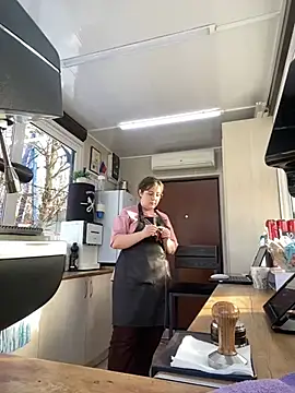 cinnabon  online show from 01-29-25, 11:41