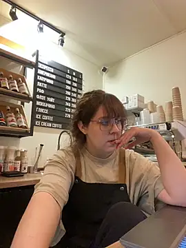 cinnabon  online show from 11-30-25, 02:10