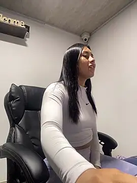 emily 22x online show from 01-24-25, 11:56