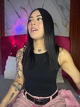 emily 22x online show from 11-06-25, 12:00