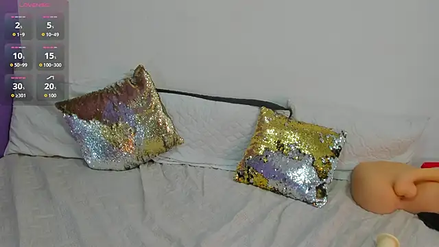 Snapshot of cookplleaser chatting on 12-16-25, 11:37 cookplleaser online show from 12-16-25, 11:37