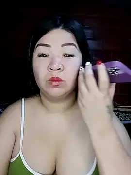 Chantal lopez online show from 12-16-25, 03:39