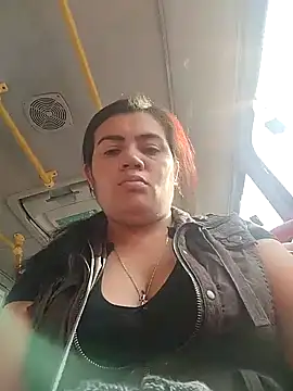 Snapshot of naughty-sharlot chatting on 01-08-25, 08:29 naughty-sharlot online show from 01-08-25, 08:29