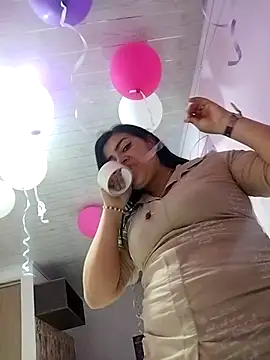 Snapshot of naughty-sharlot chatting on 01-28-25, 10:12 naughty-sharlot online show from 01-28-25, 10:12