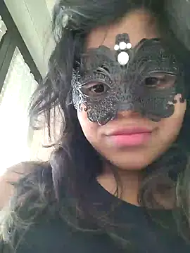 Bella Luna18 online show from 12-25-24, 08:07