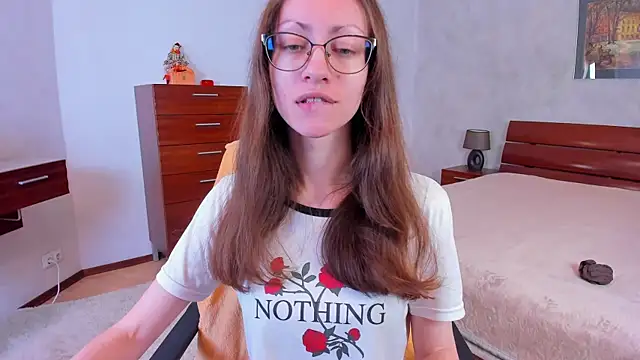 Pantyhose Mila online show from 02-18-26, 08:16