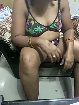 Tameesh sexy mistress online show from 07-03-26, 05:19