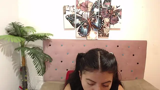 CarolineBrunx online show from 03-16-25, 04:20