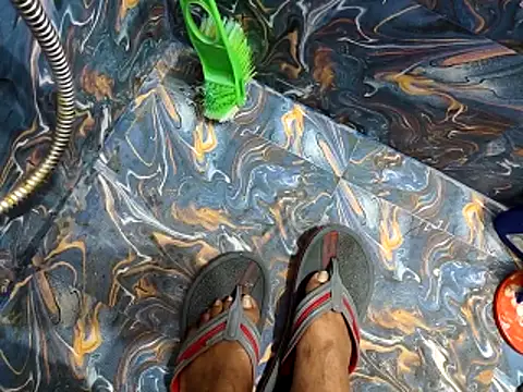 Ishan003 online show from 12-20-25, 01:45