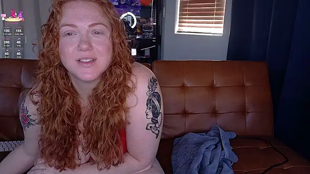 Snapshot of Scarlettredff chatting on 06-29-26, 01:12 Scarlettredff online show from 06-29-26, 01:12