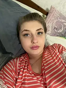 sexyy girl  online show from 12-23-24, 05:11