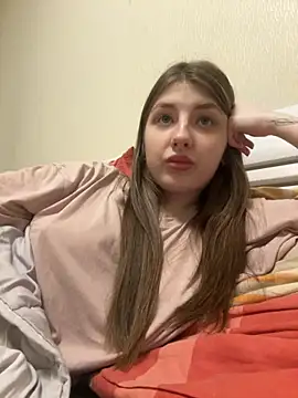 Snapshot of sexyy_girl_ chatting on 11-05-25, 02:28 sexyy girl online show from 11-05-25, 02:28