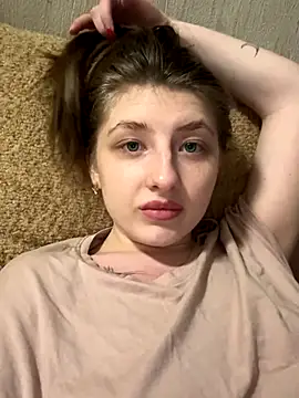 sexyy girl  online show from 11-19-25, 04:18