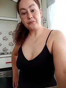 Snapshot of RamyLove36 chatting on 01-09-25, 03:12 RamyLove36 online show from 01-09-25, 03:12