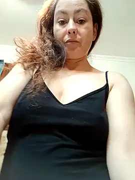 Snapshot of RamyLove36 chatting on 02-09-25, 02:07 RamyLove36 online show from 02-09-25, 02:07