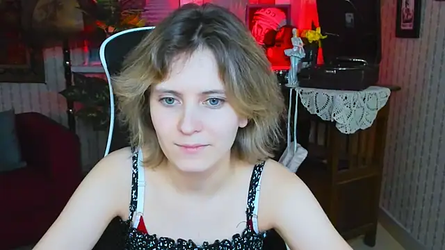 LolaAsmus online show from 12-30-24, 04:19