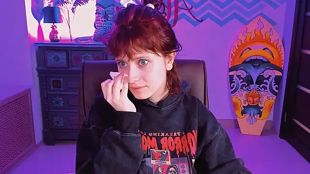 Snapshot of LolaAsmus chatting on 03-05-25, 05:29 LolaAsmus online show from 03-05-25, 05:29