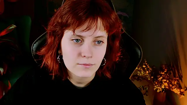 Snapshot of LolaAsmus chatting on 03-11-25, 08:09 LolaAsmus online show from 03-11-25, 08:09