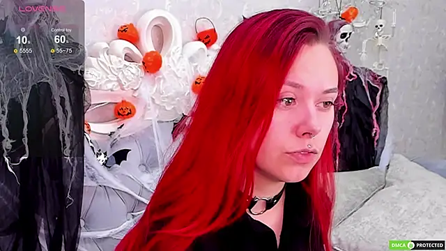 Snapshot of Kim_Forman chatting on 10-27-25, 03:54 Kim Forman online show from 10-27-25, 03:54