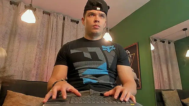 Jake Tylerr  online show from 09-15-25, 05:02