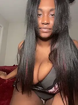 Snapshot of Stacy_Raine chatting on 02-18-26, 12:39 Stacy Raine online show from 02-18-26, 12:39