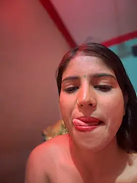 Snapshot of DiyAsingHh chatting on 02-02-25, 07:52 DiyAsingHh online show from 02-02-25, 07:52