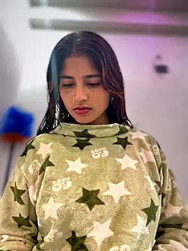 Snapshot of DiyAsingHh chatting on 11-30-25, 12:25 DiyAsingHh online show from 11-30-25, 12:25