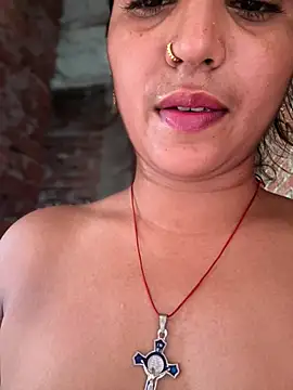 Snapshot of DiyAsingHh chatting on 06-20-26, 12:19 DiyAsingHh online show from 06-20-26, 12:19