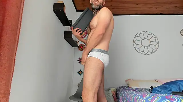 Antoniohot2024 online show from 01-22-25, 01:53