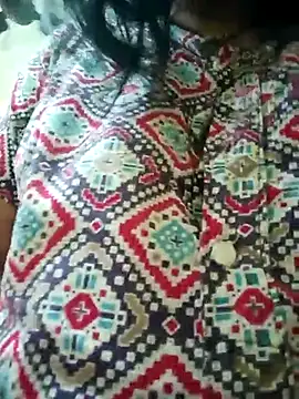 Snapshot of heenage chatting on 02-24-25, 03:23 heenage online show from 02-24-25, 03:23