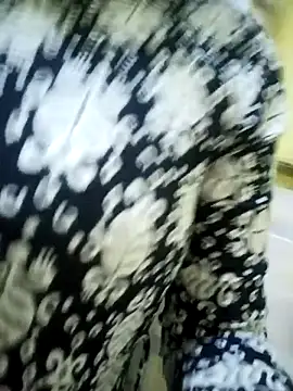 Snapshot of heenage chatting on 02-25-25, 05:04 heenage online show from 02-25-25, 05:04