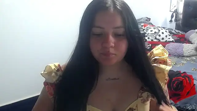 Snapshot of shopyymessyy chatting on 01-07-25, 06:14 shopyymessyy online show from 01-07-25, 06:14