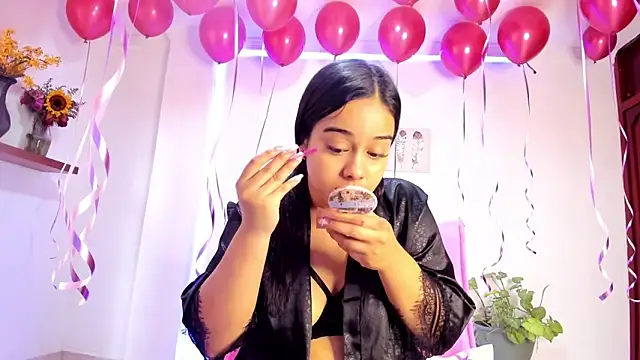 anniesweet- online show from 10-15-25, 01:44