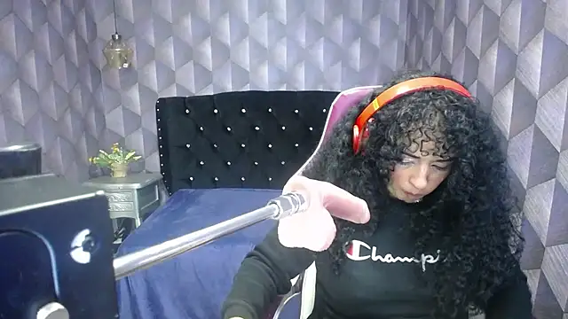 Snapshot of Sofiacowperx chatting on 01-27-25, 05:15 Sofiacowperx online show from 01-27-25, 05:15