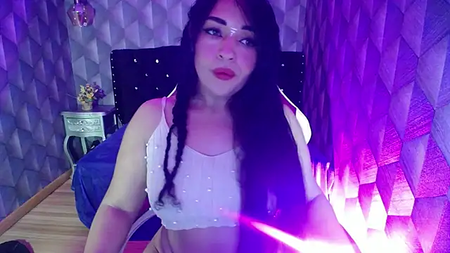 Snapshot of Sofiacowperx chatting on 02-22-25, 03:58 Sofiacowperx online show from 02-22-25, 03:58