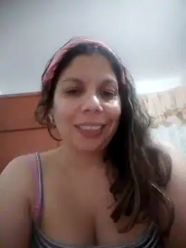 Carliina Soussa online show from 10-24-25, 11:34